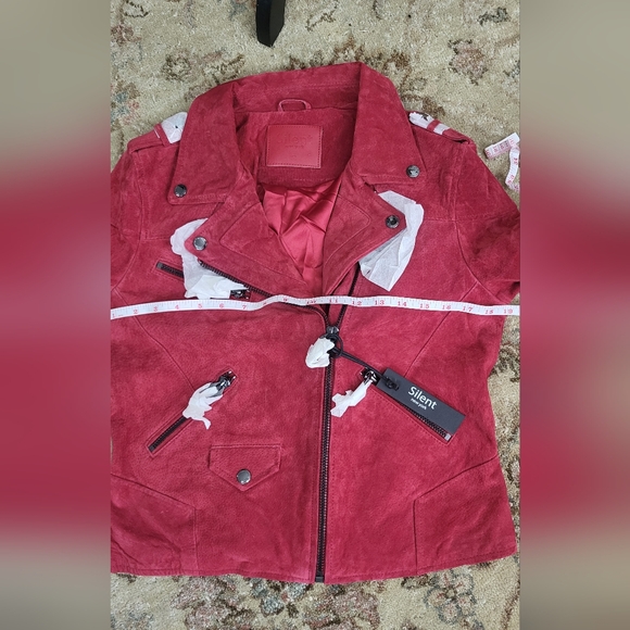 BLANK NYC Silent 100% Red Leather Suede Cropped Moto Jacket NWT SZ SM - Picture 8 of 10